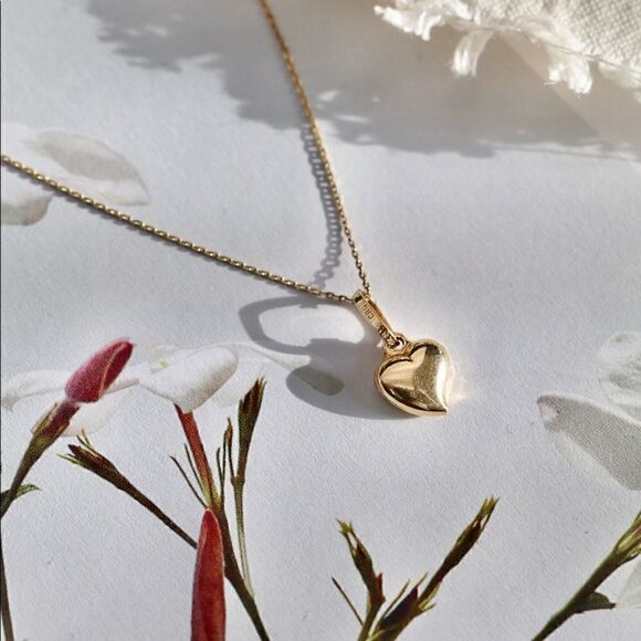 14k Real Gold Tiny Heart Charm | Dainty Gold Pendant by Tehrani Jewelry - Picture 4 of 5